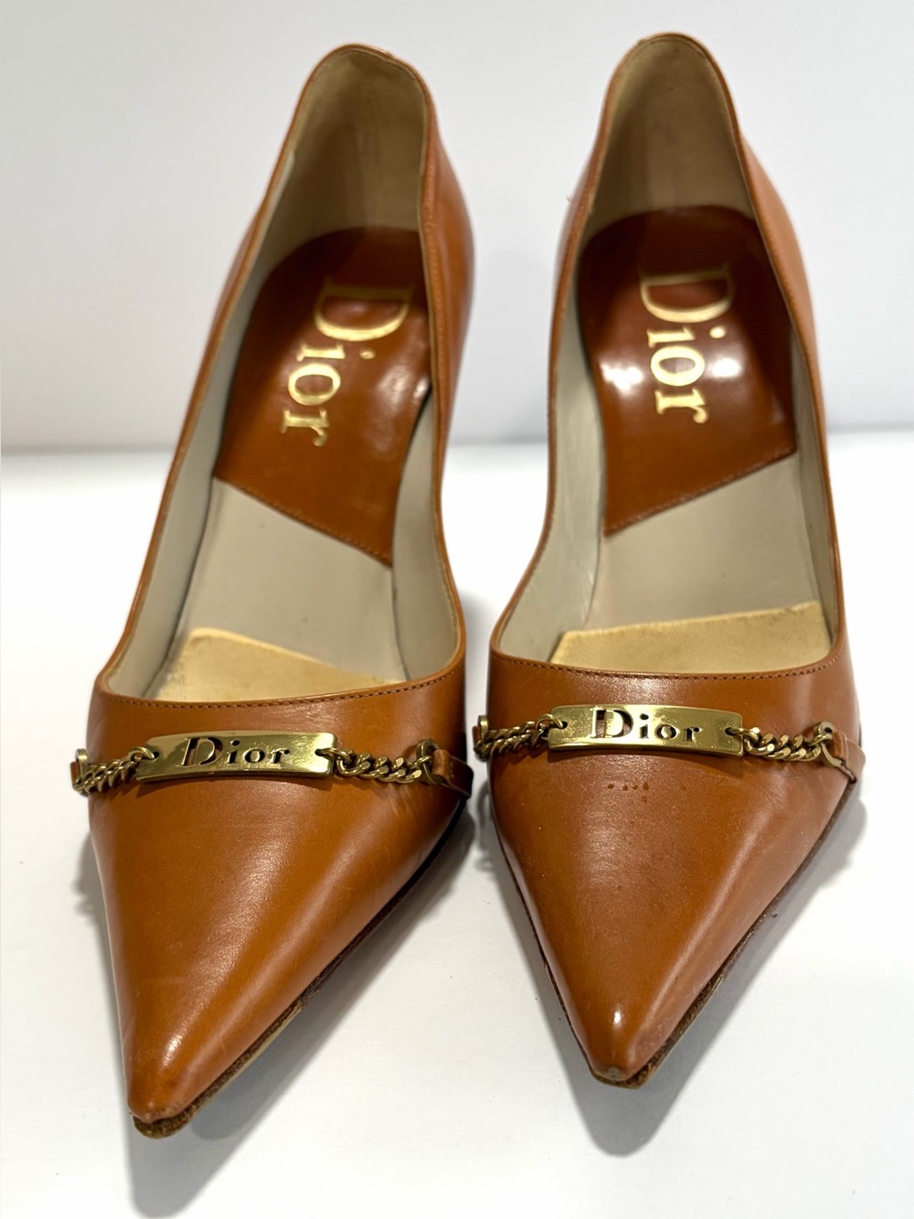 Christian Dior Vintage Tan Leather Pointed Toe ID Plate Chain Pumps Heel